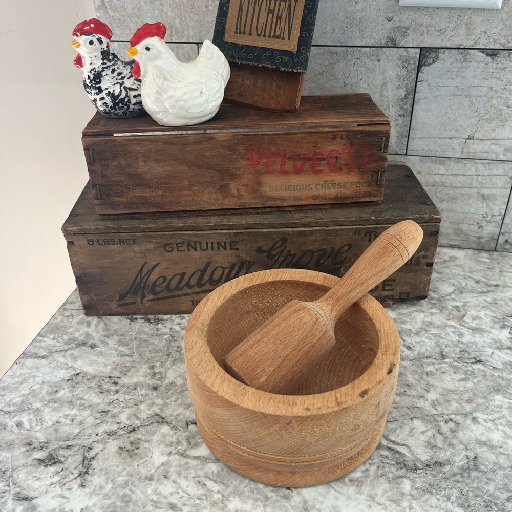 Vintage Wooden Mortar and Pestle - Natural Wood
